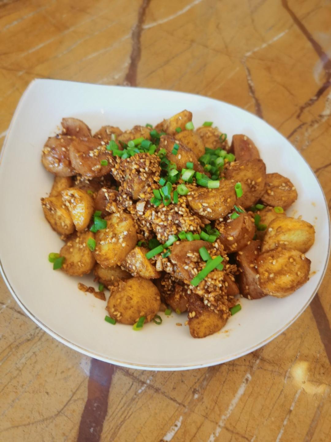孜然土豆火腿肠 香辣过瘾还便宜！
