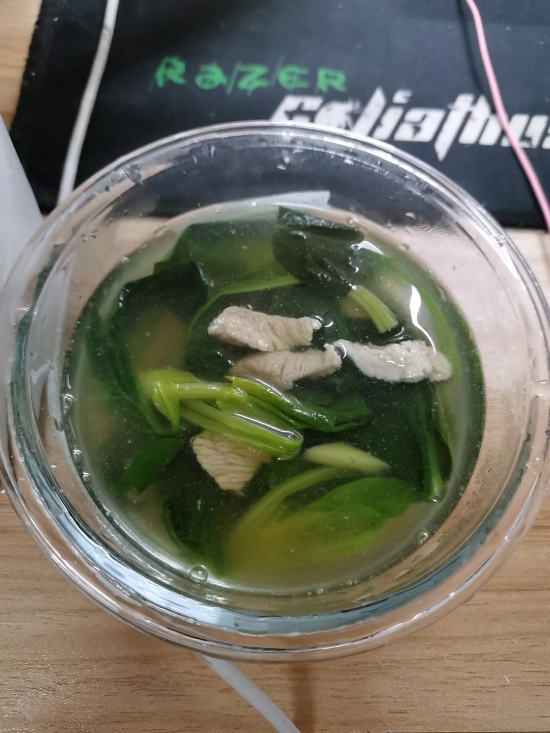 【菠菜瘦肉汤】--为早餐增加营养