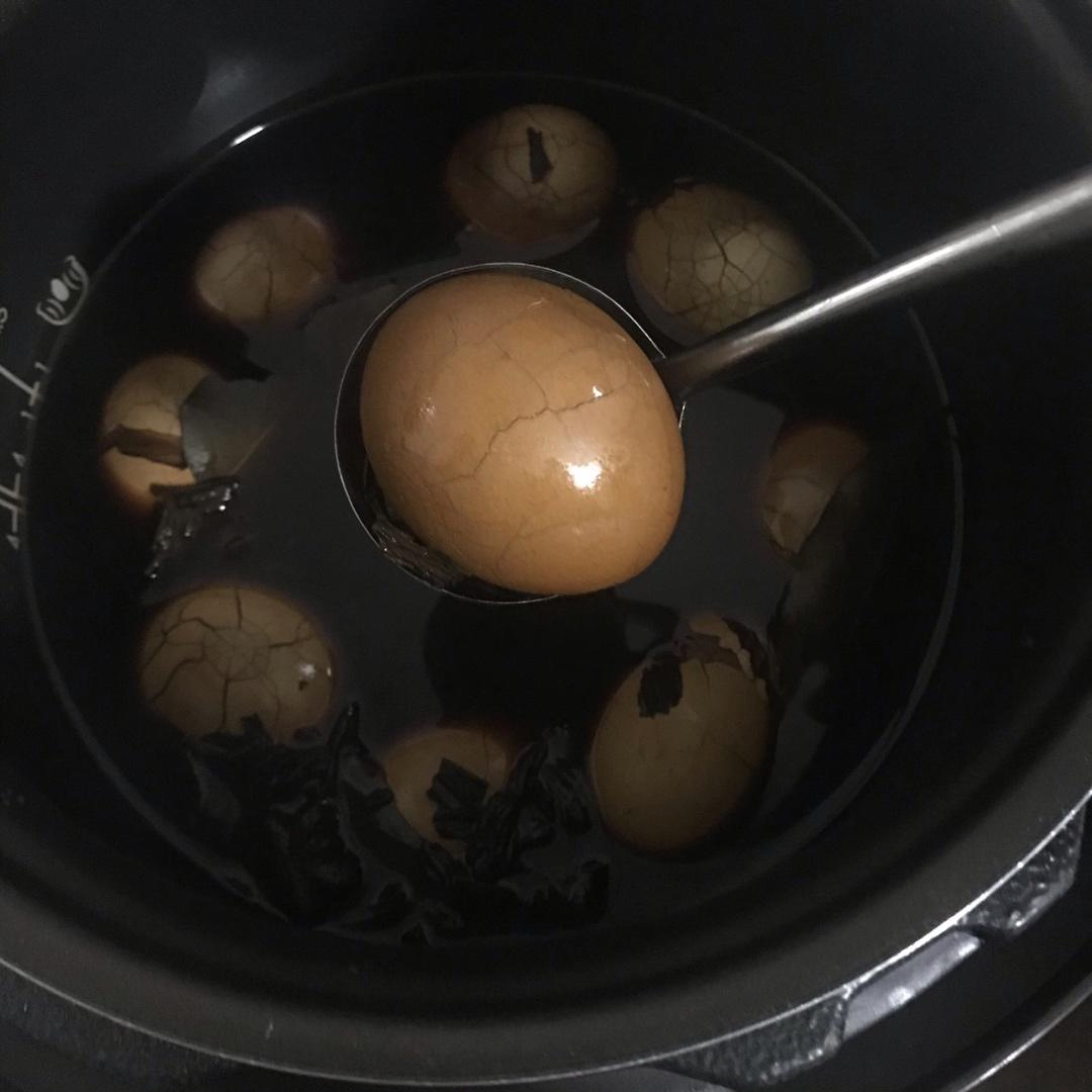 电饭煲煮五香茶叶蛋
