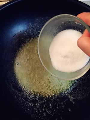炒锅版焦糖爆米花的做法 步骤4