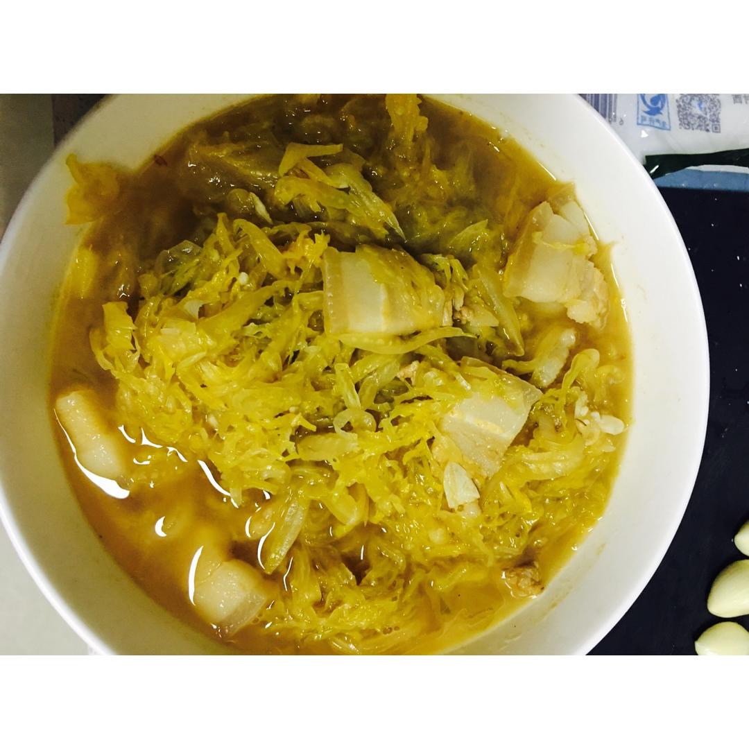 东北炖酸菜