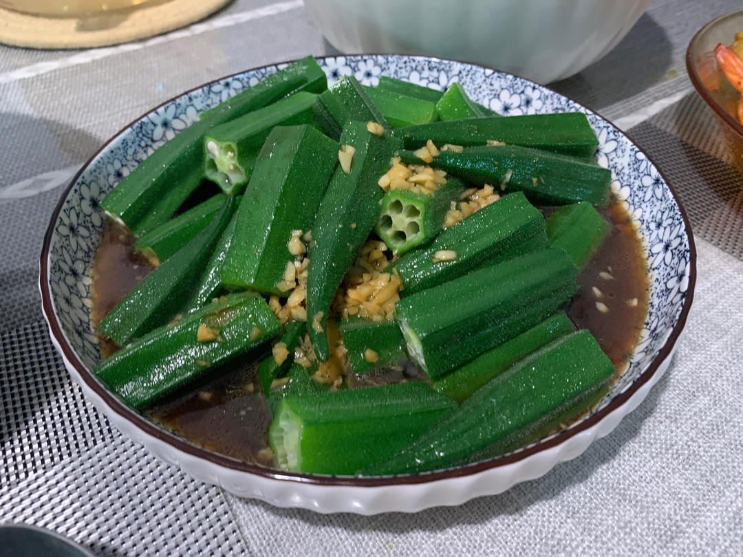 蒜蓉秋葵——万能汁