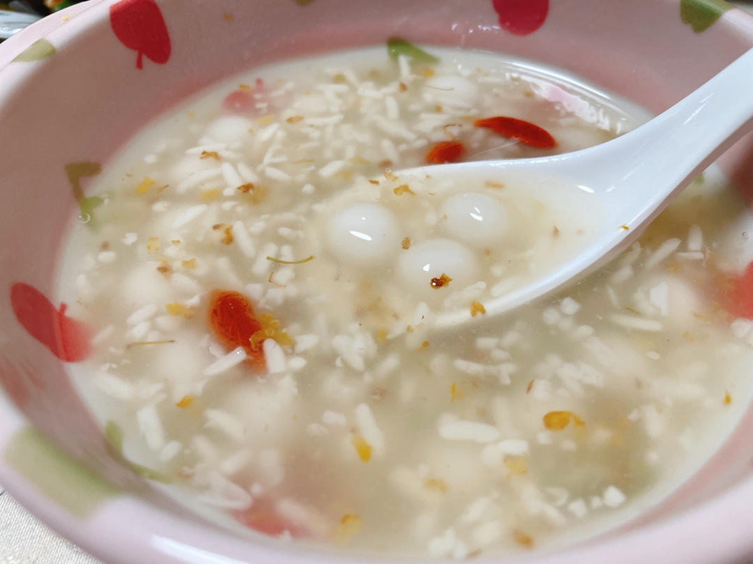 【桂花酒酿圆子】