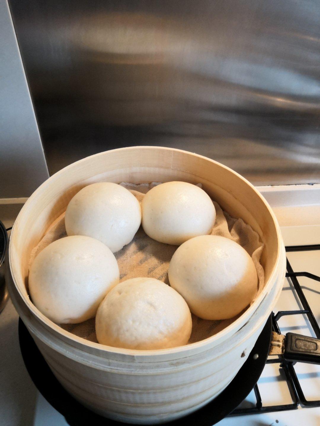 超级松软的豆沙馒头