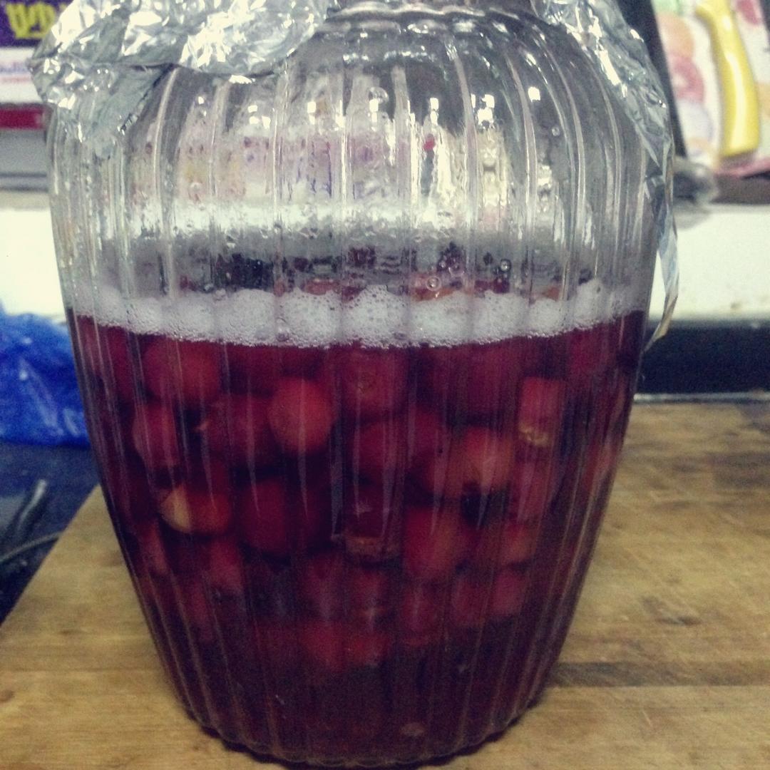 糖渍樱桃（罐头）