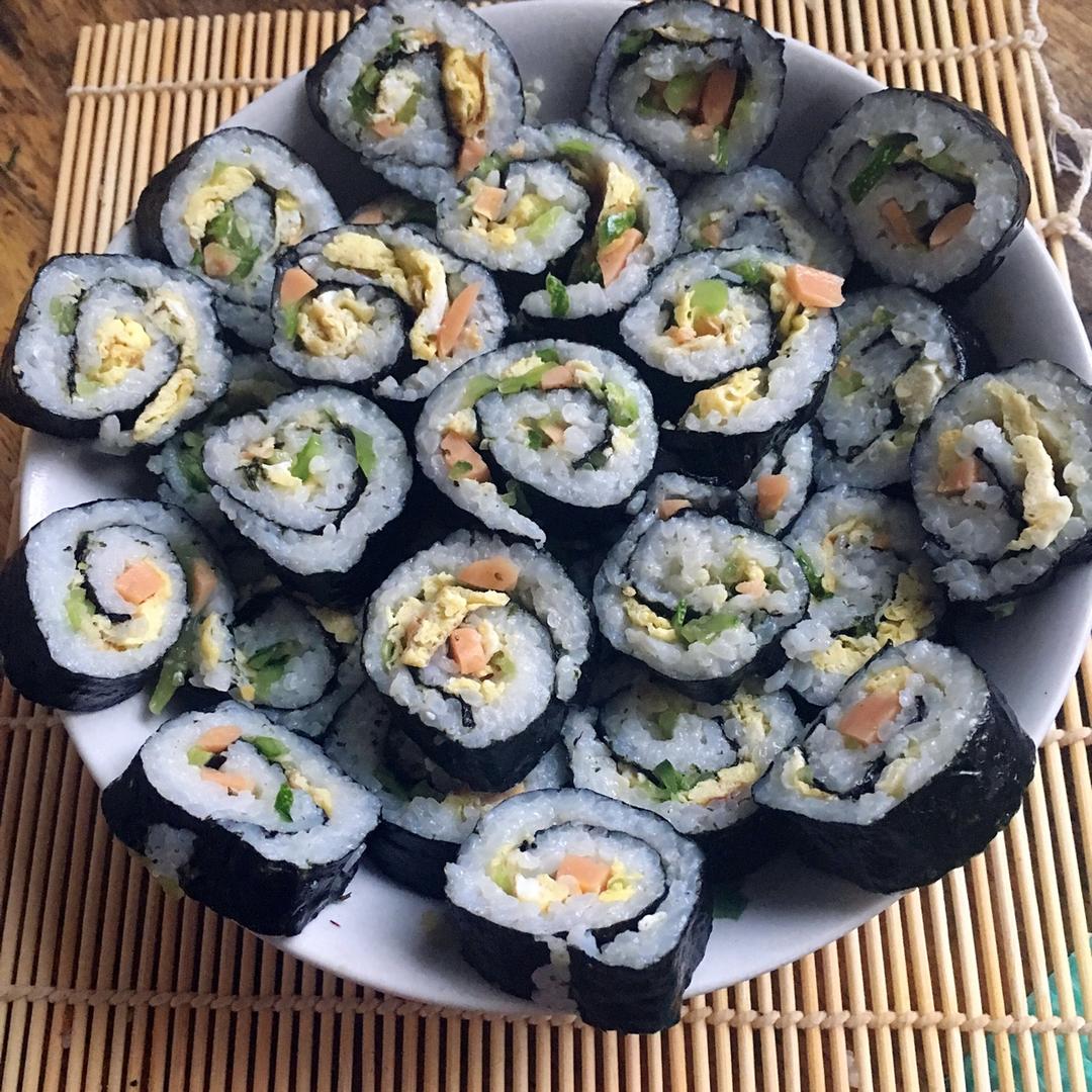 3种家常紫菜包饭（牛肉，金枪鱼，蛋卷）