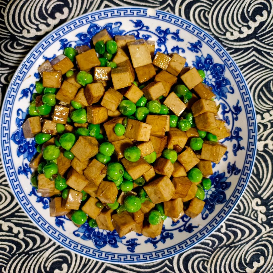 豌豆炒香干