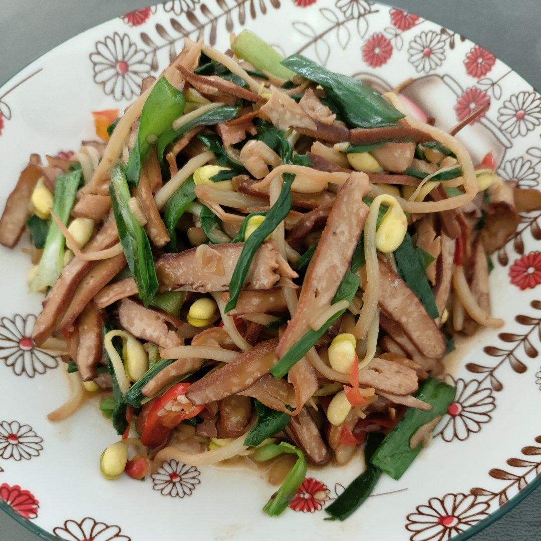 豆干炒豆芽家常小菜