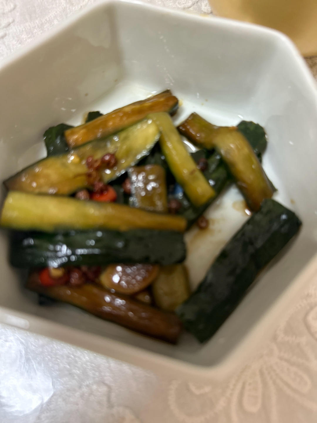 香辣脆爽!开胃又下饭的腌黄瓜