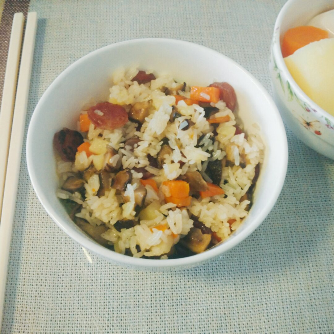 电饭锅版香菇腊肠饭