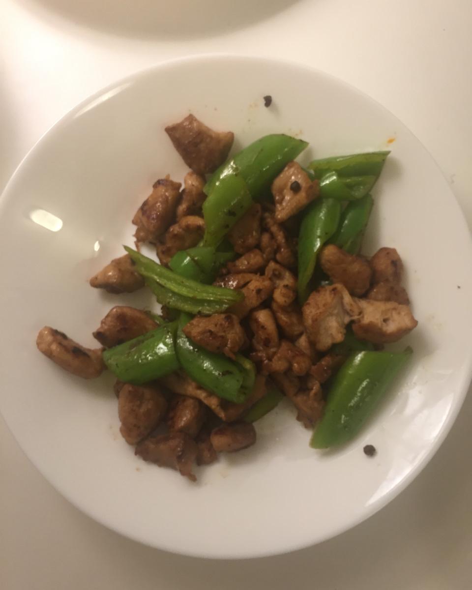 青椒炒鸡腿肉（大厨级别）