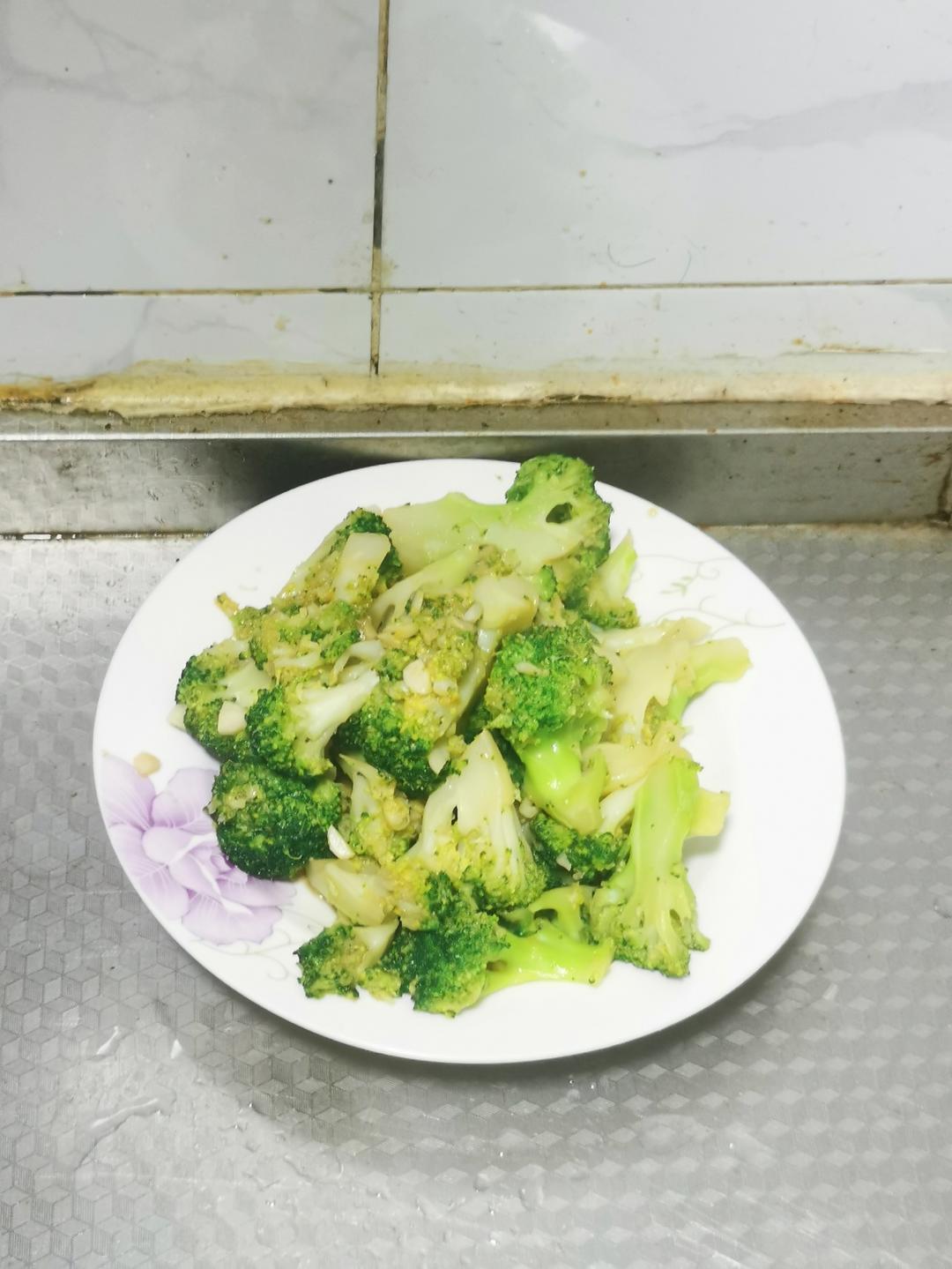 娃爱吃的清炒西兰花🥦