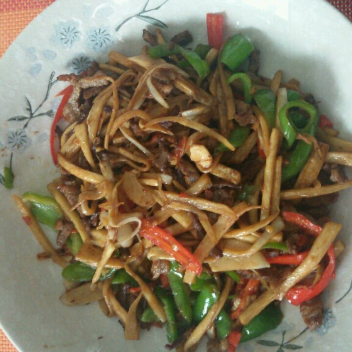 茭瓜(茭白)炒牛肉