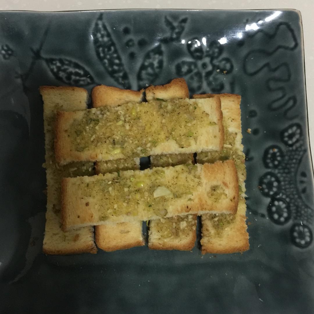 香蒜面包条