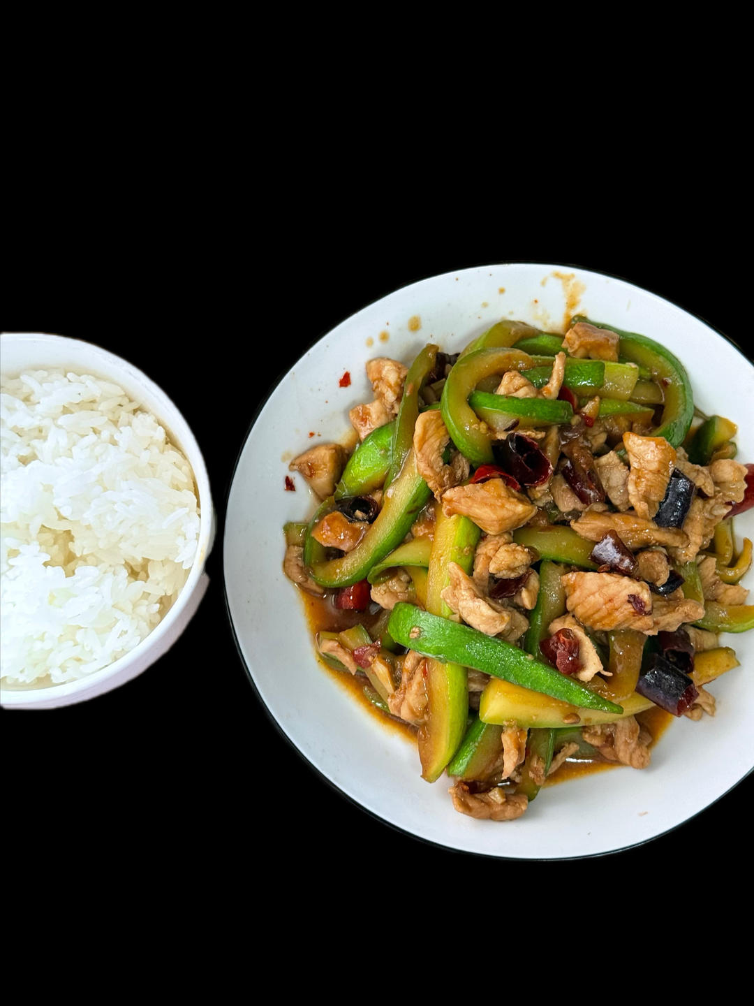 西葫芦炒肉(干锅西葫芦)