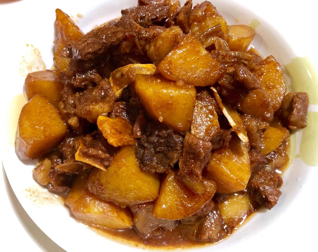 堂妈的土豆炖牛腩