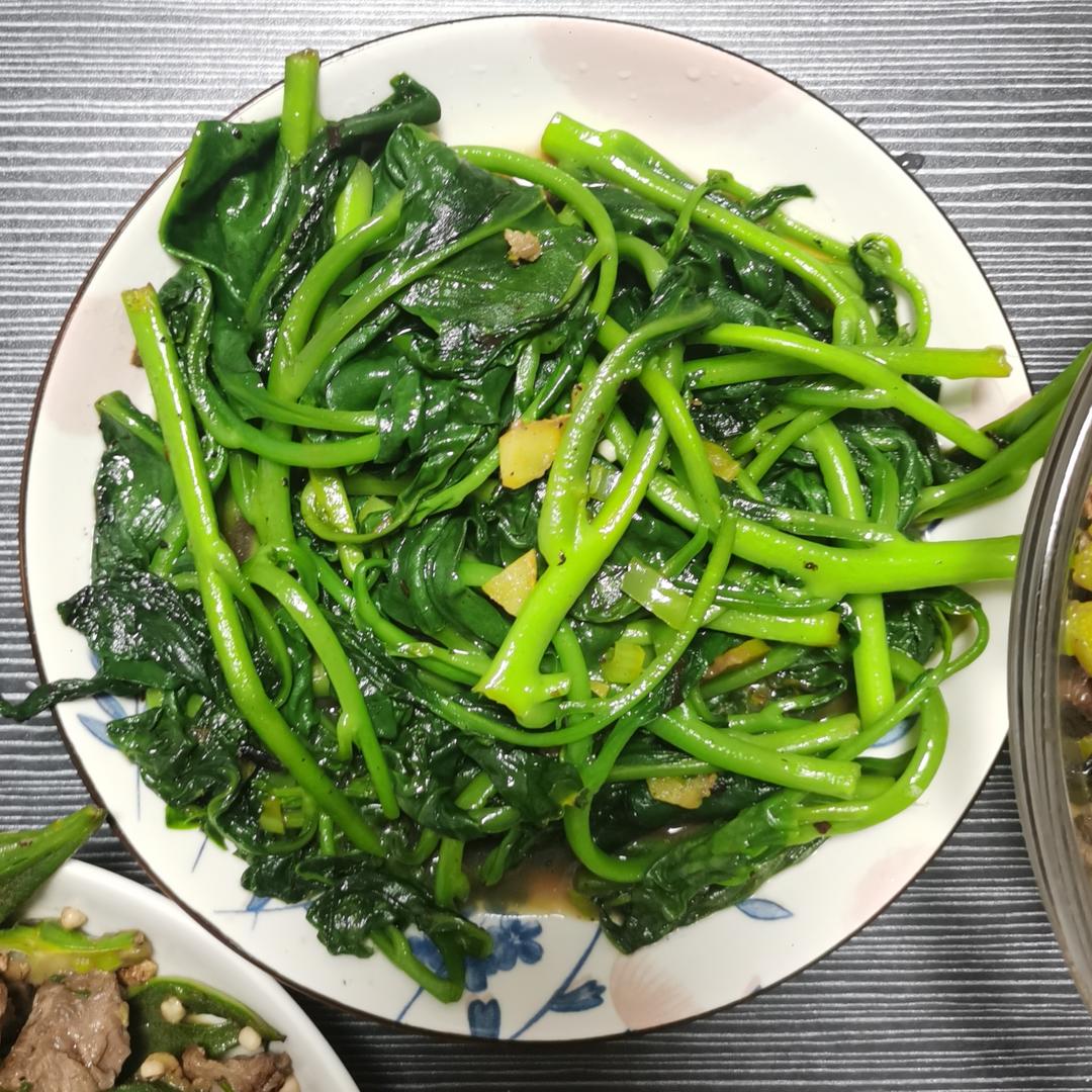 清炒木耳菜