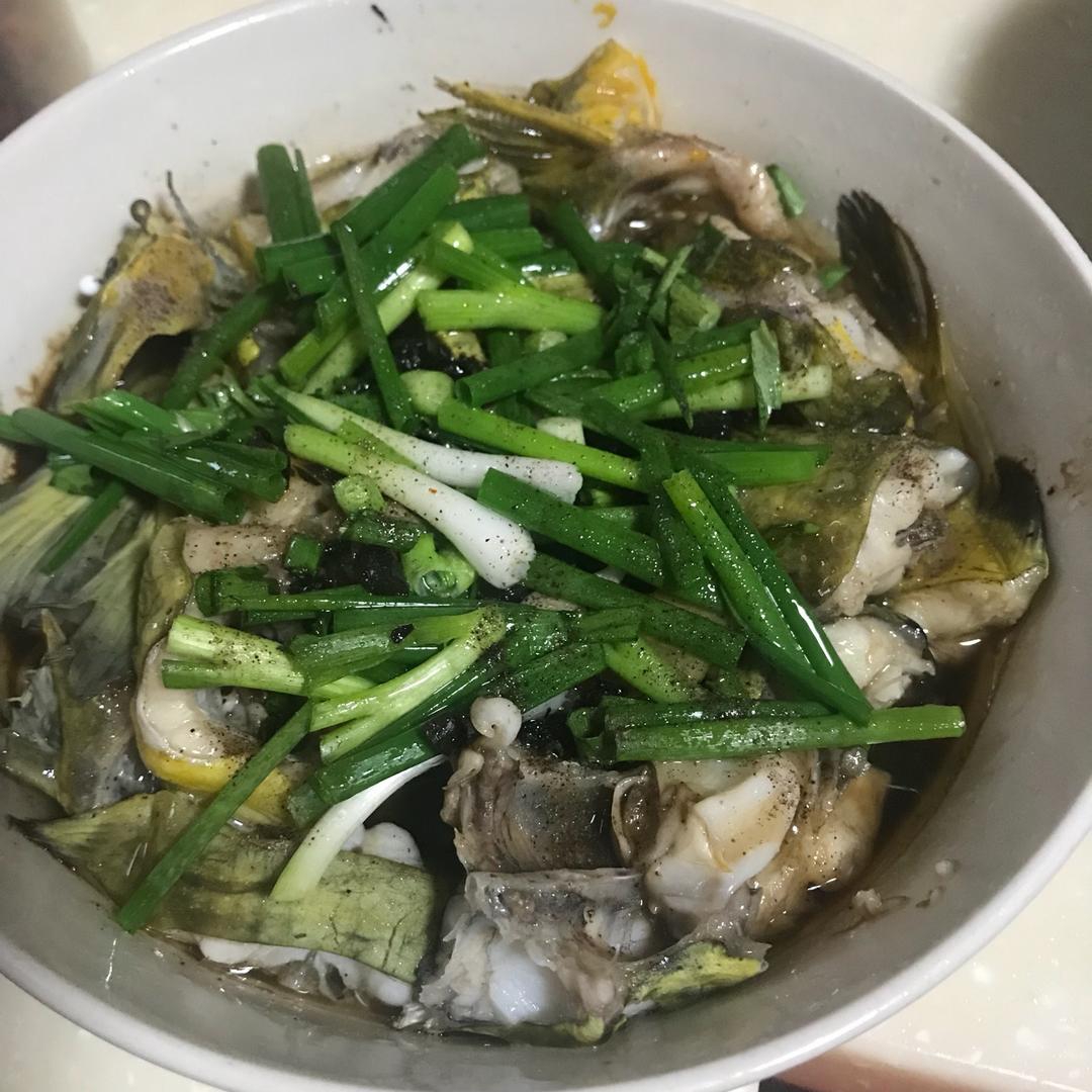 清蒸黄骨鱼