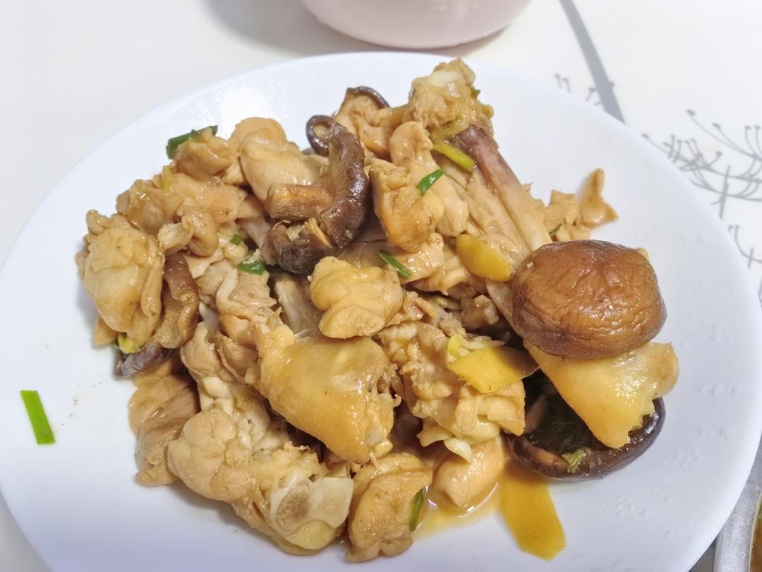 香菇鸡腿肉
