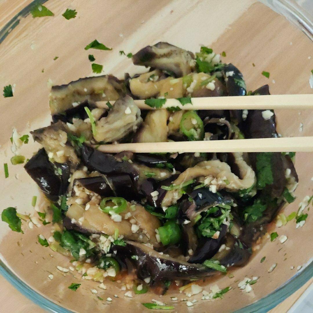 东北腌蒜茄子