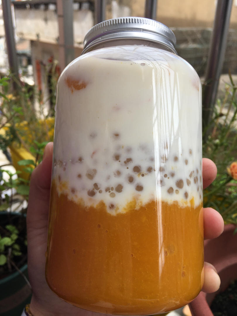 港式甜品——杨枝甘露(芒果西米露)附芒果花切法