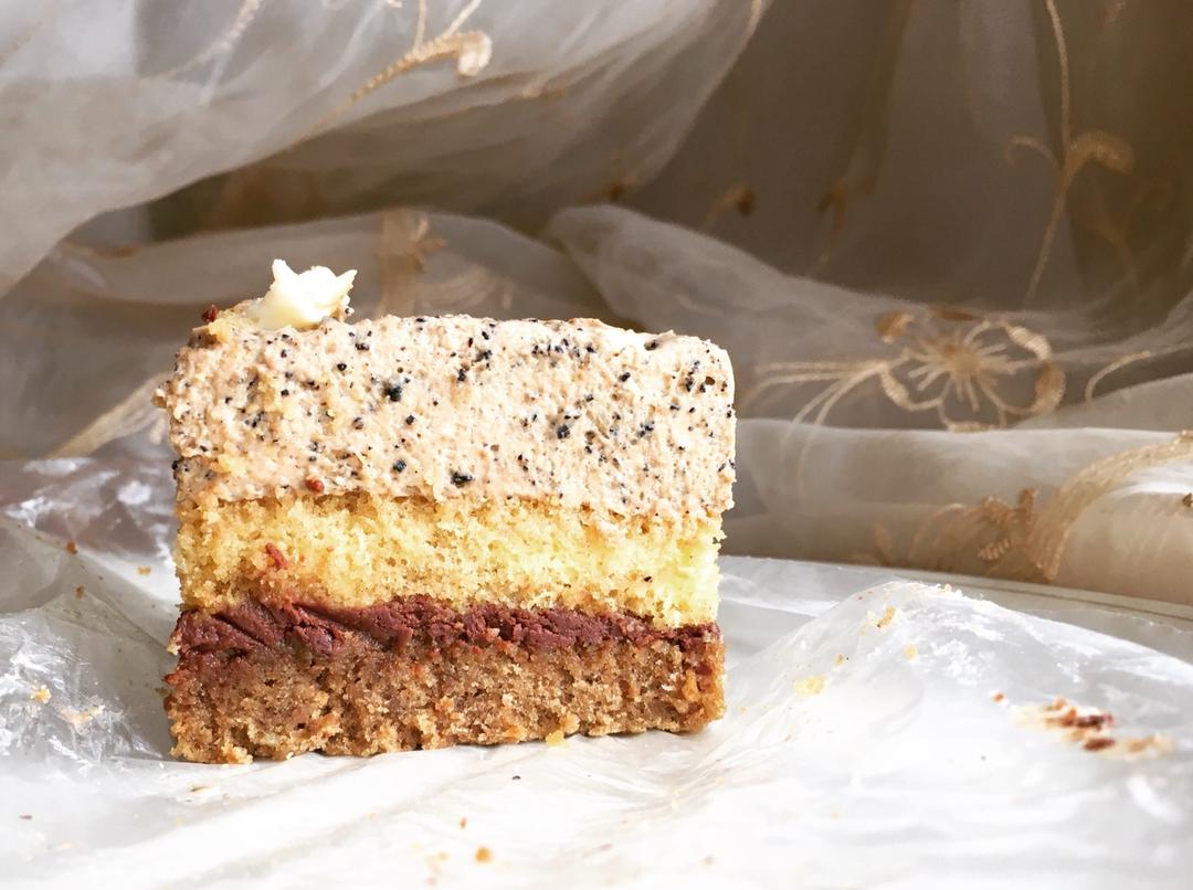 卡布奇诺蛋糕Cappuccino-咖啡白巧克力慕斯配巧克力甘纳许<熊谷裕子>