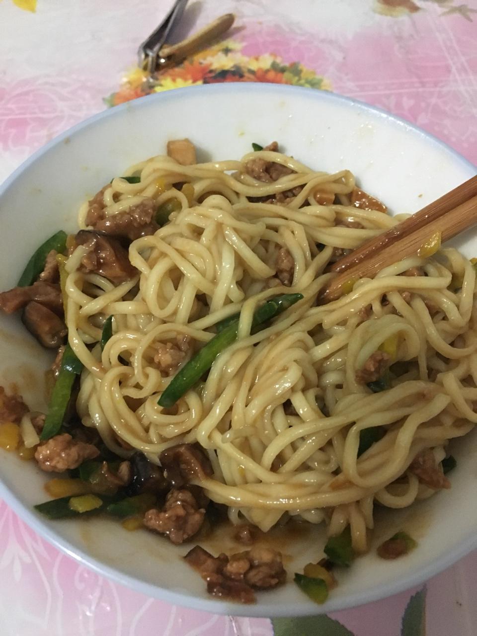 炸酱面