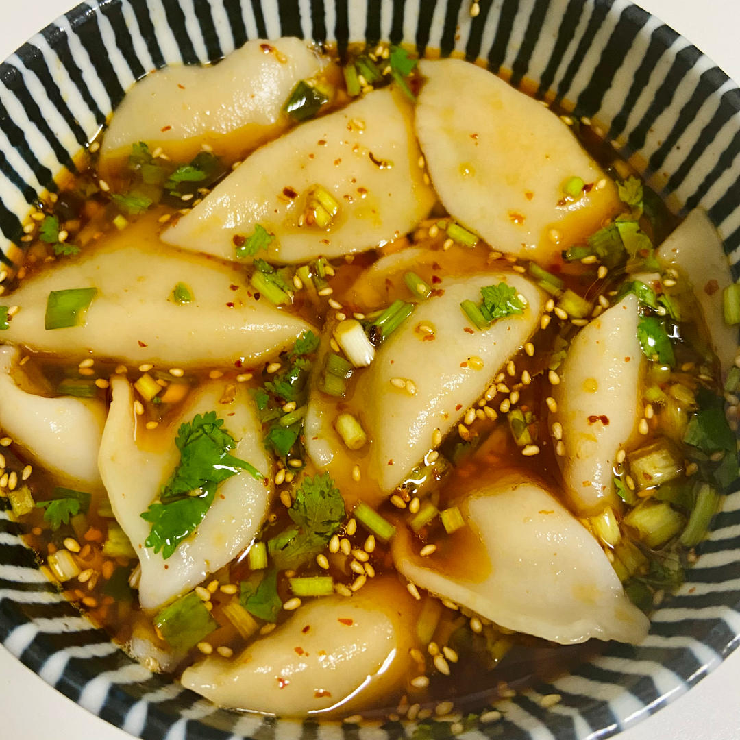 🔥五分钟搞定❗️酸辣开胃一吃就上瘾的酸汤水饺