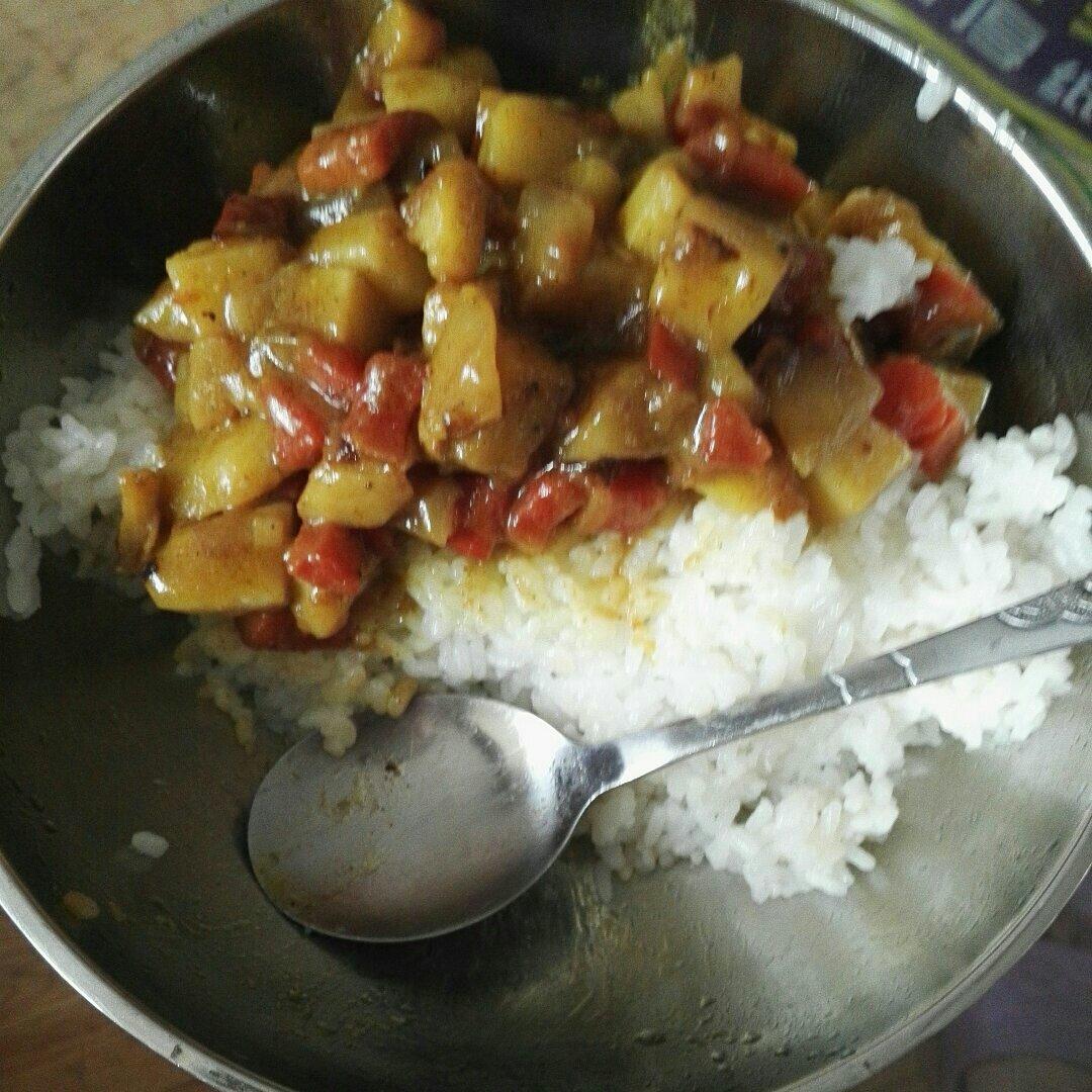 咖喱土豆饭