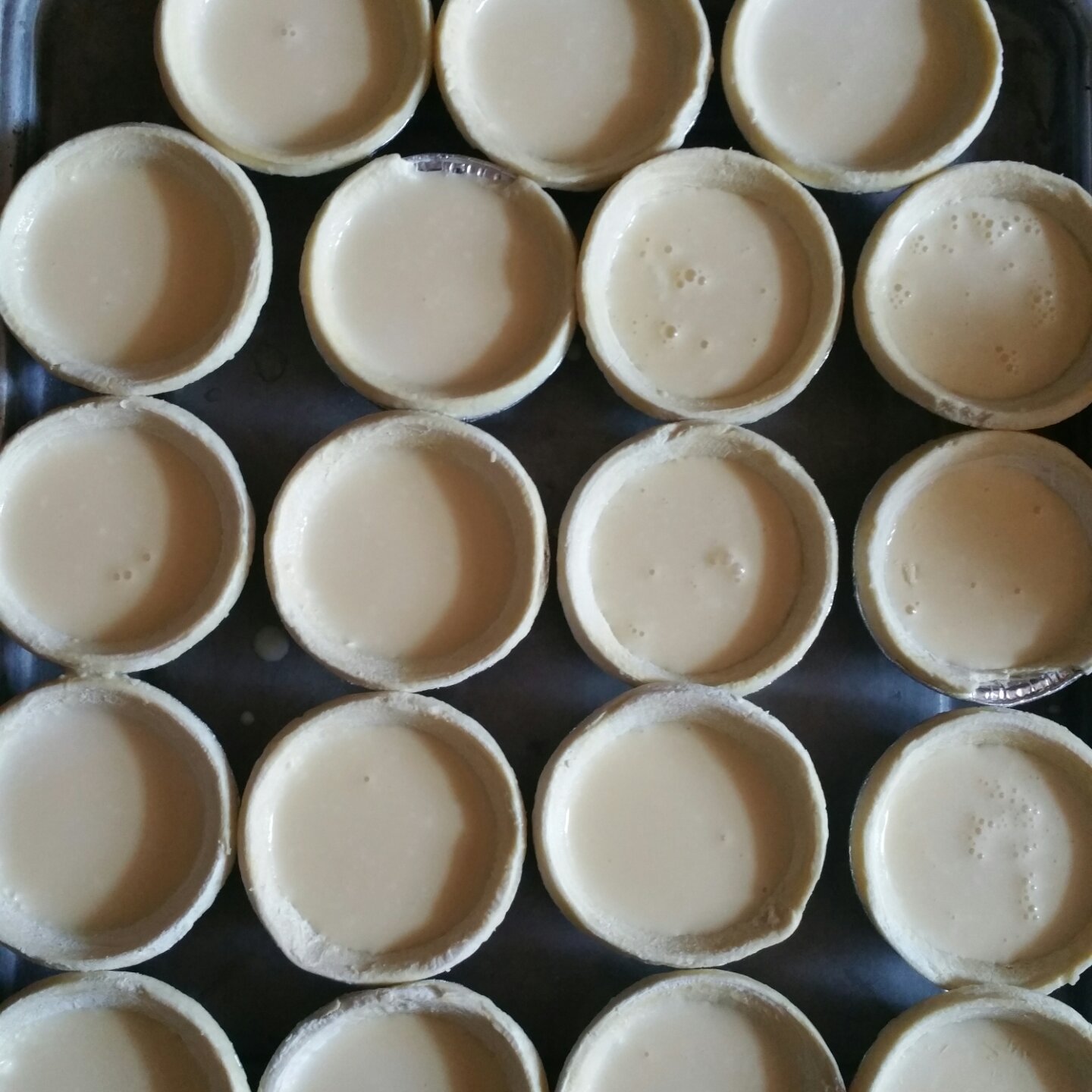 超完美味道超正的蛋挞配方，比KFC的还要嫩还要香~做过最好吃的蛋挞配方