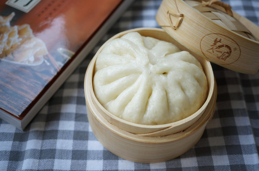 香菇肉末笋包