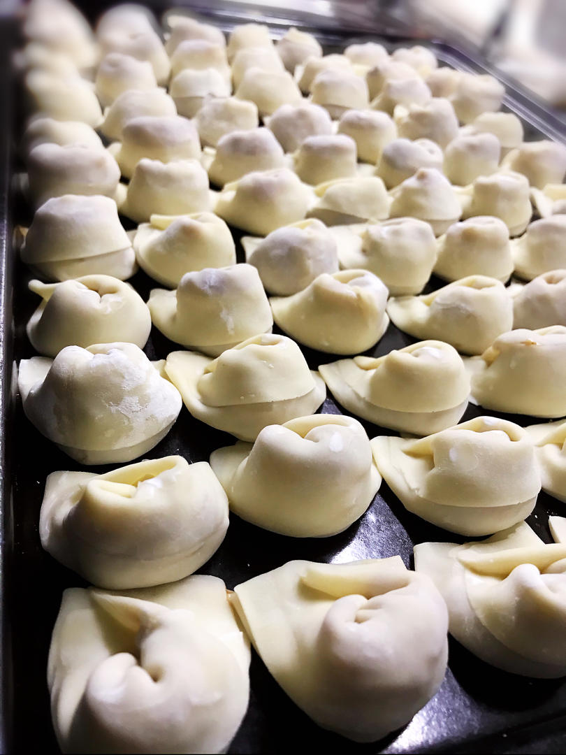 馄饨（两种包法）