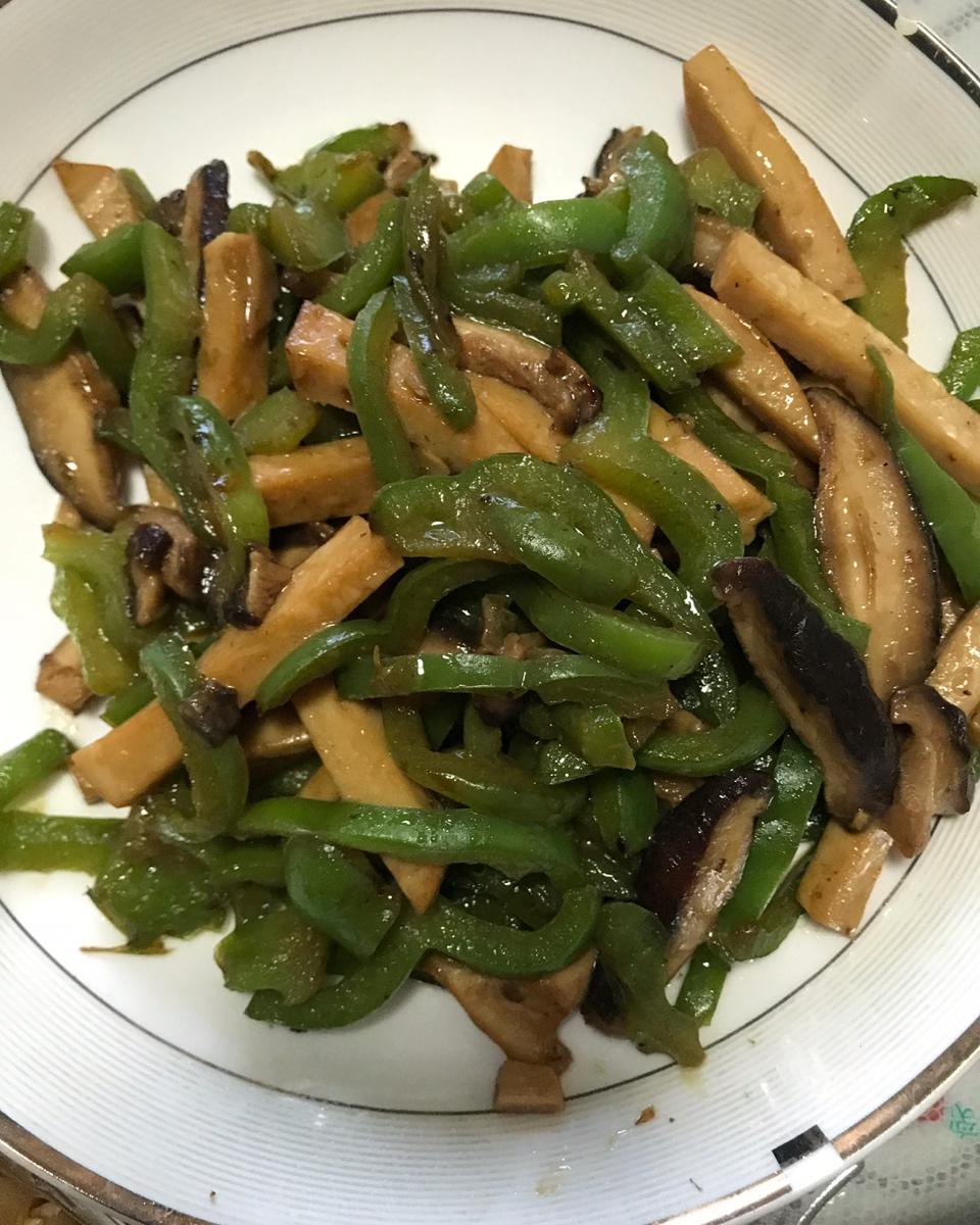 快手家常菜－香菇青椒