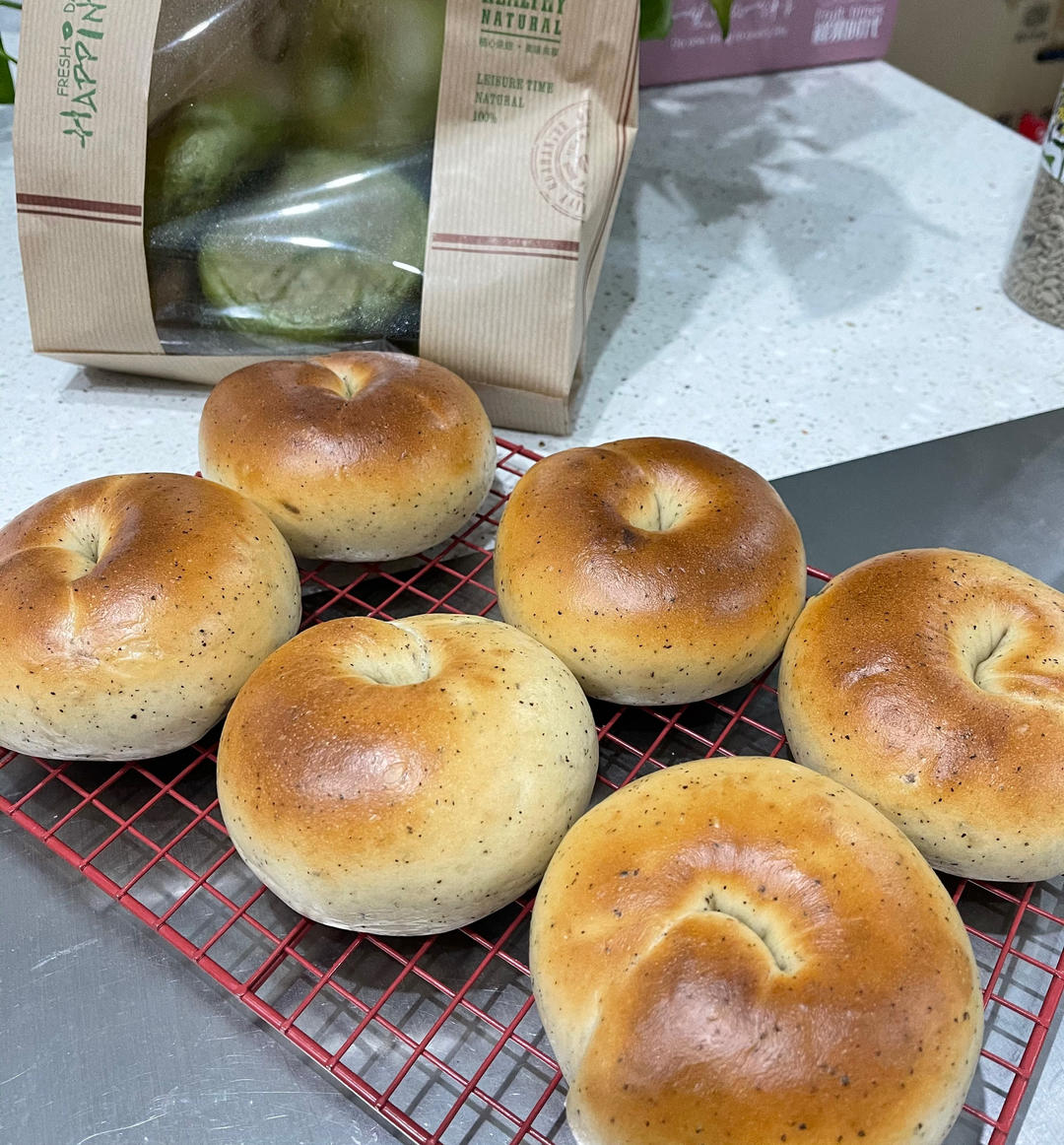 牛奶红茶贝果