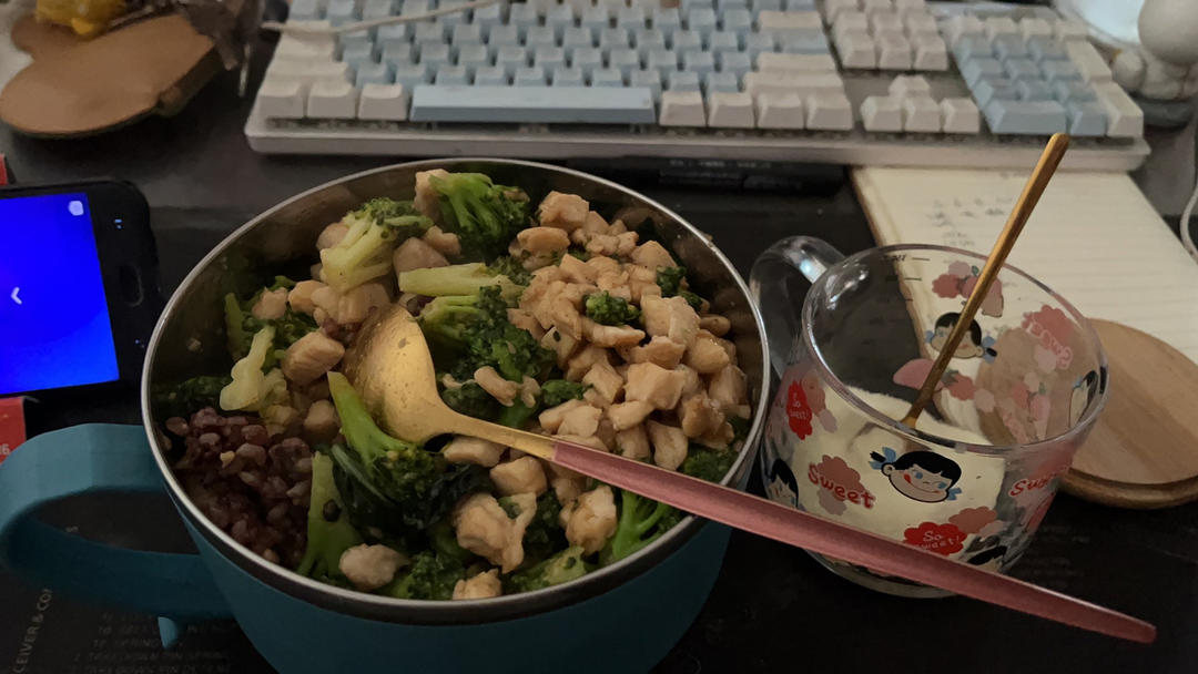 西蓝花炒鸡胸肉