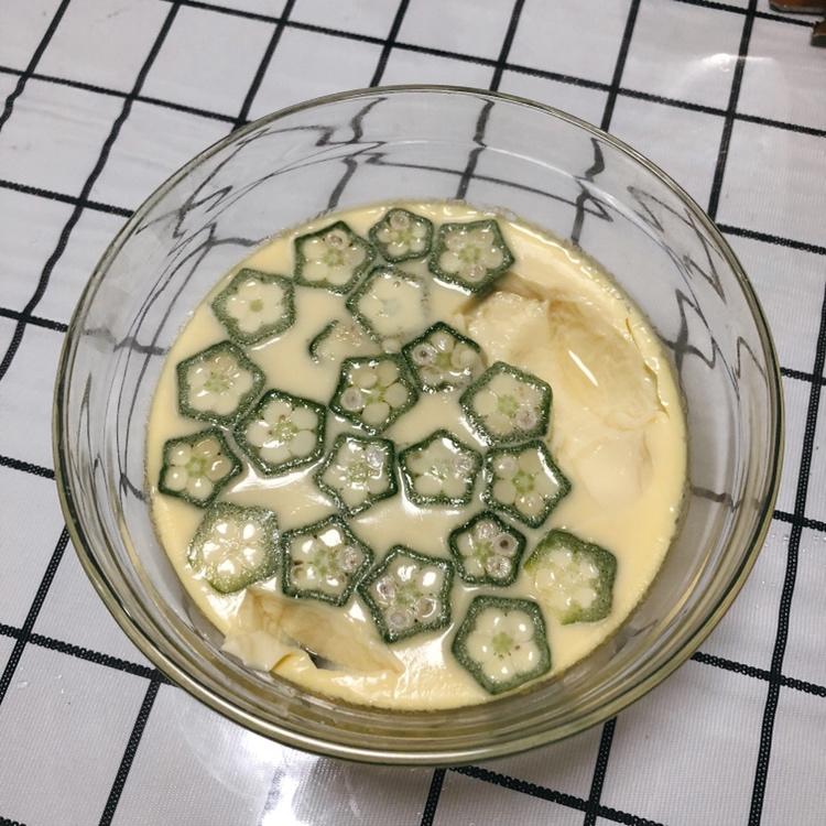 秋葵鸡蛋羹