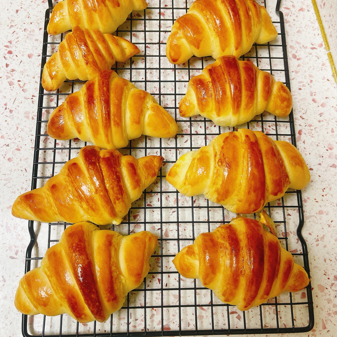 不用折叠！可颂牛角包的傻瓜做法