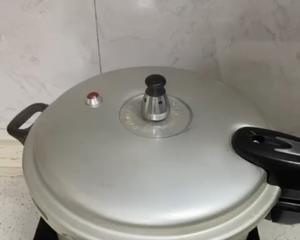咖喱牛排骨（高压锅）的做法 步骤7