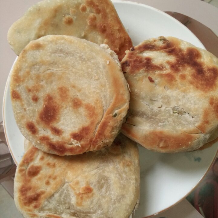 外酥内软的香葱酥饼