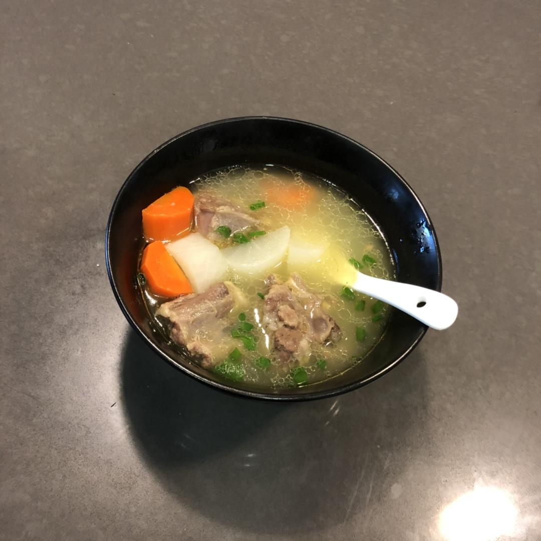 清炖牛尾汤