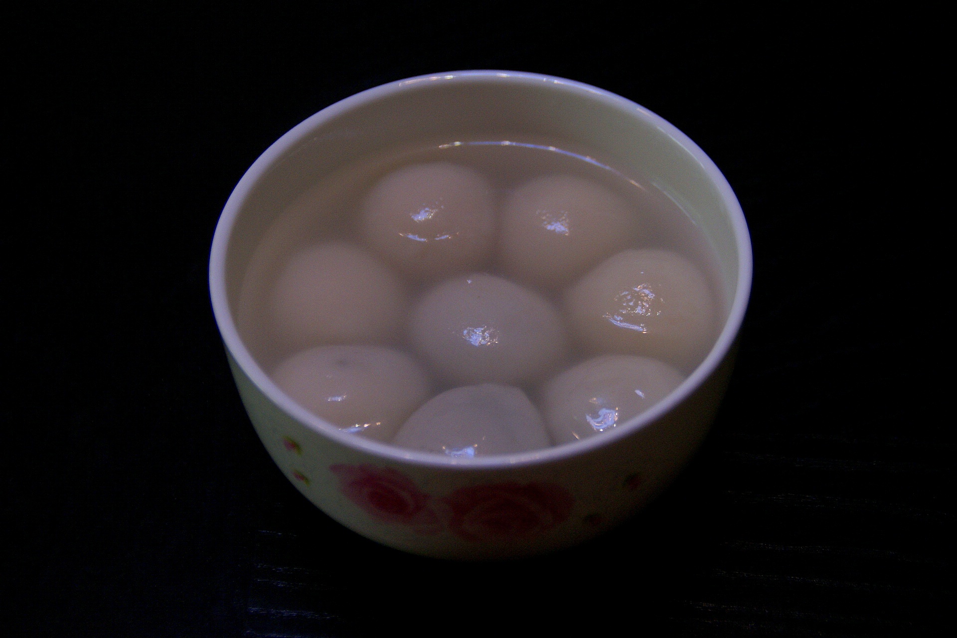 黑芝麻汤圆