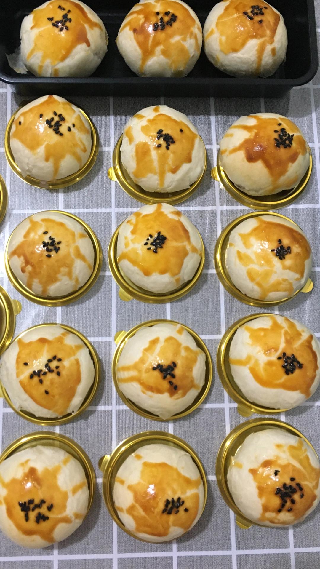 蛋黄酥