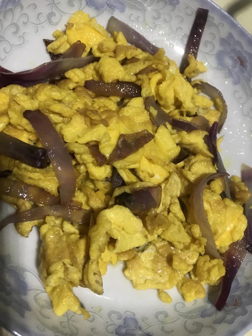 洋葱炒鸡蛋