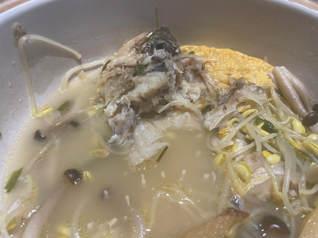 广东人教你清炖黄花鱼汤