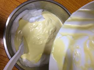 8寸酸奶蛋糕（水浴法）的做法 步骤8