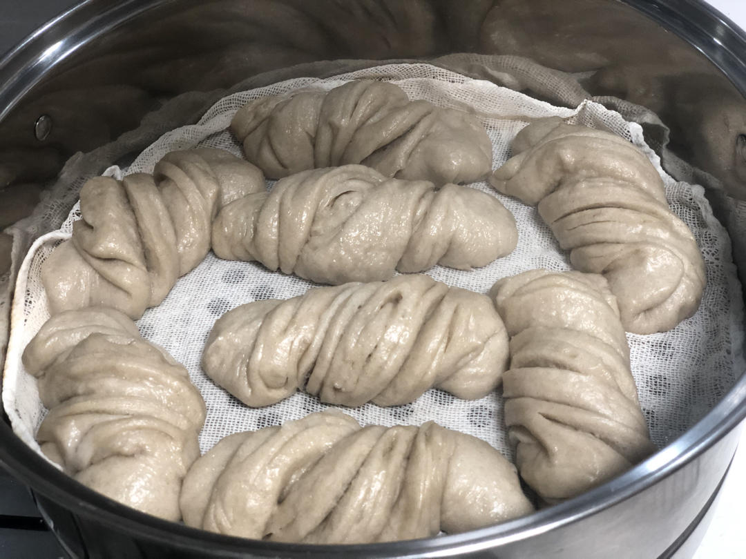 amy7611做的杂粮莜面馒头/花卷