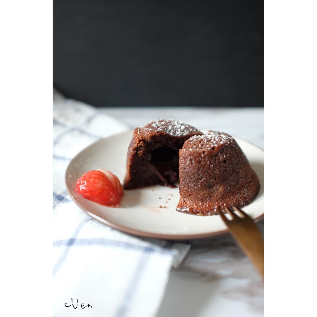 巧克力熔岩蛋糕 Chocolate Molten Lava Cake