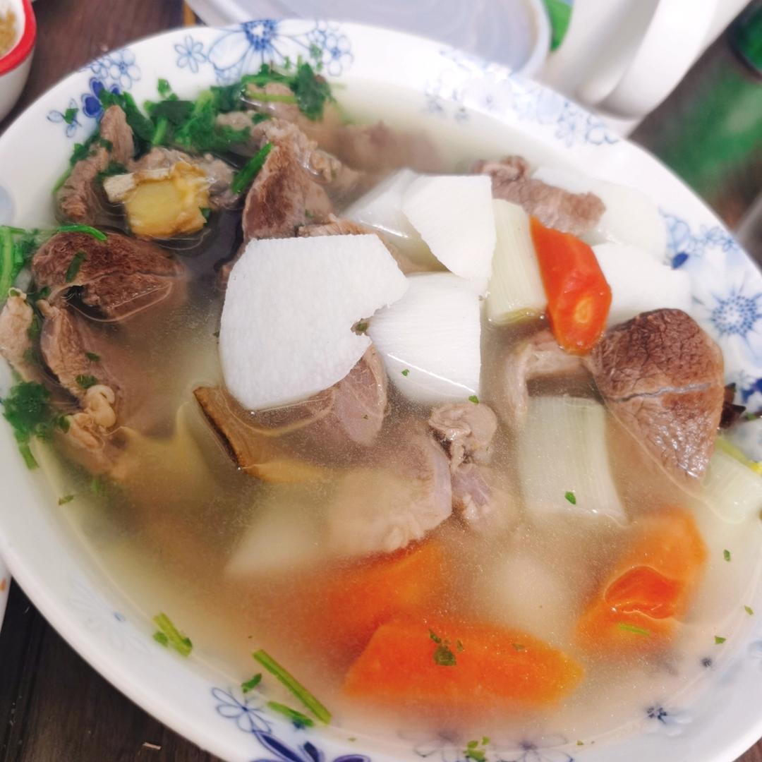 清炖山药羊肉汤