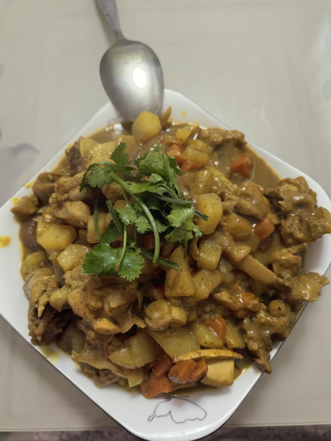 零失败日式咖喱鸡肉饭！！最正宗日本家庭做法！简单又好吃！