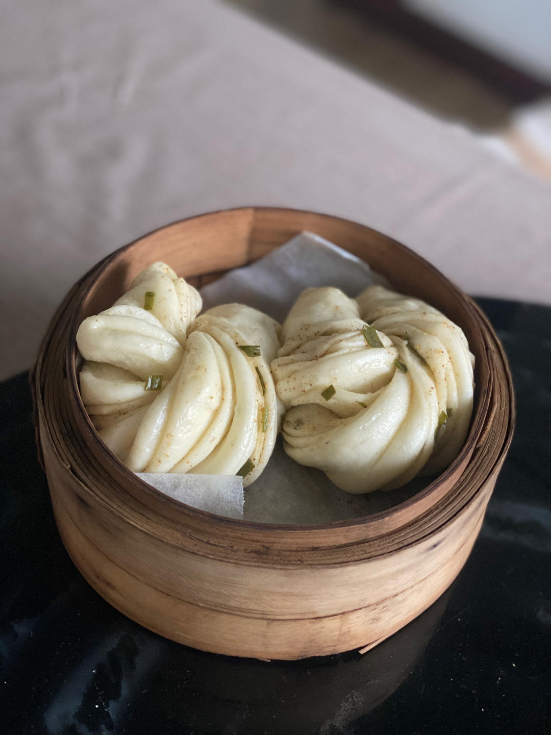 家常椒盐花卷(小视频)